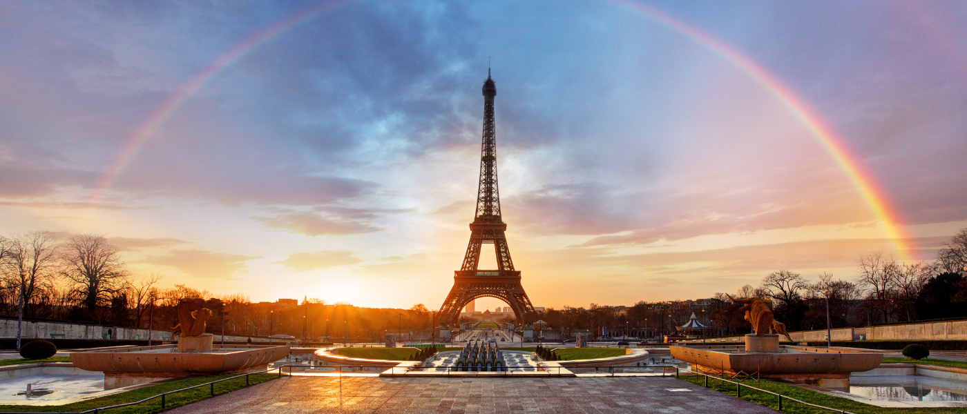 Eiffel Tower Tickets Guide 2025: Prices, Types & How to Book Online