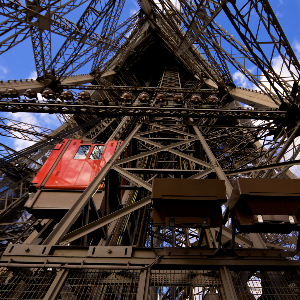Eiffel Tower Maintenance